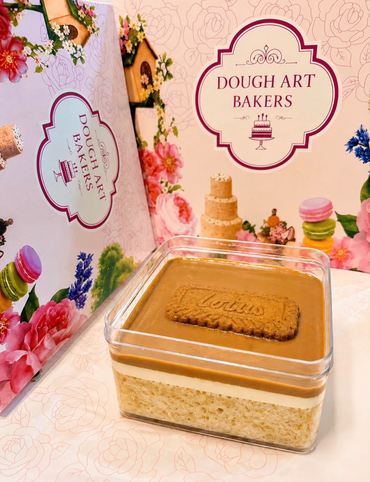 Lotus Dessert Box