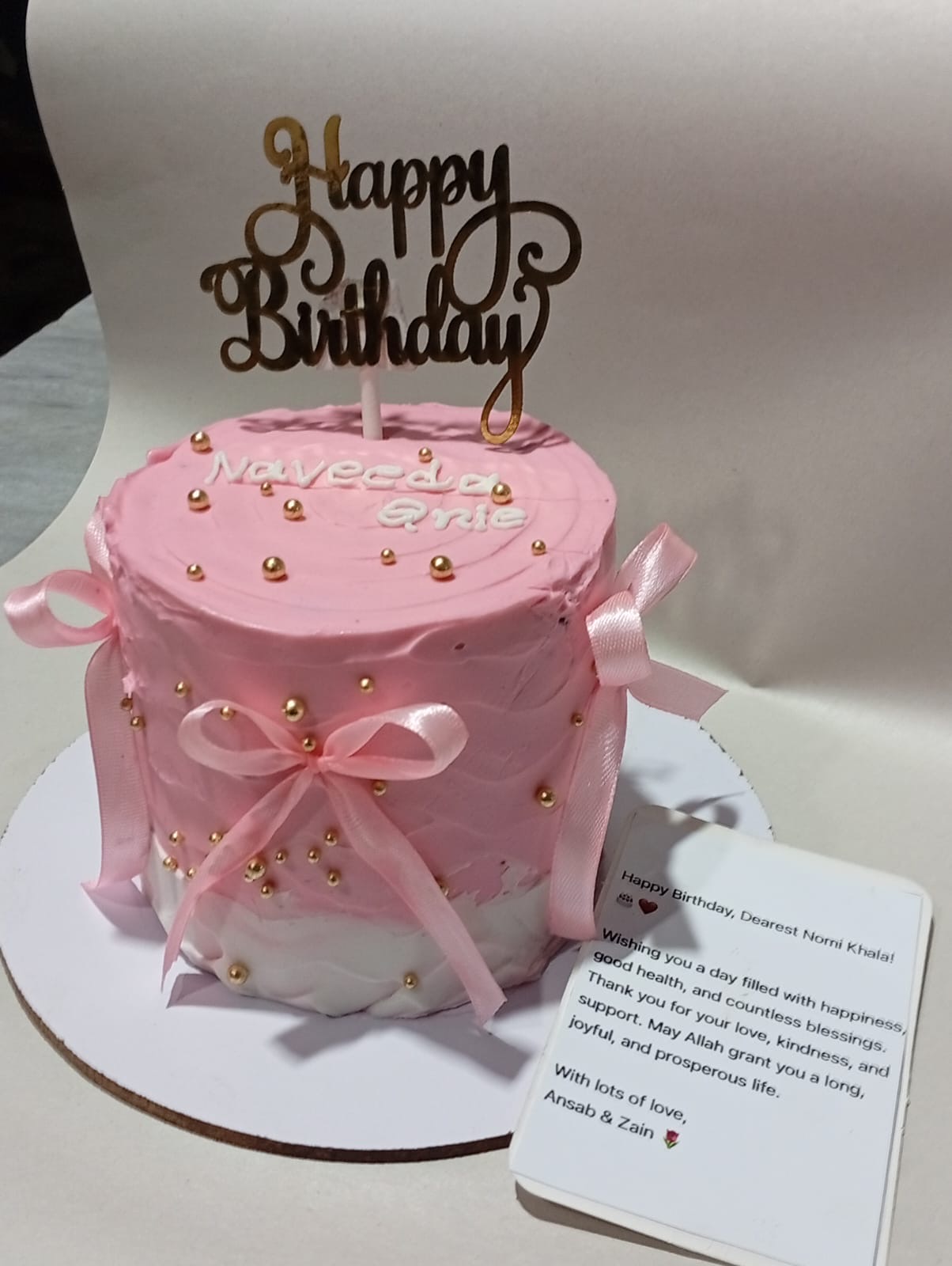 Surprise Note Cake